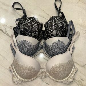 Victoria secret bra bundle 32C